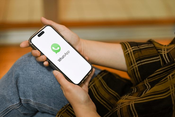 Novità WhatsApp che cambia look