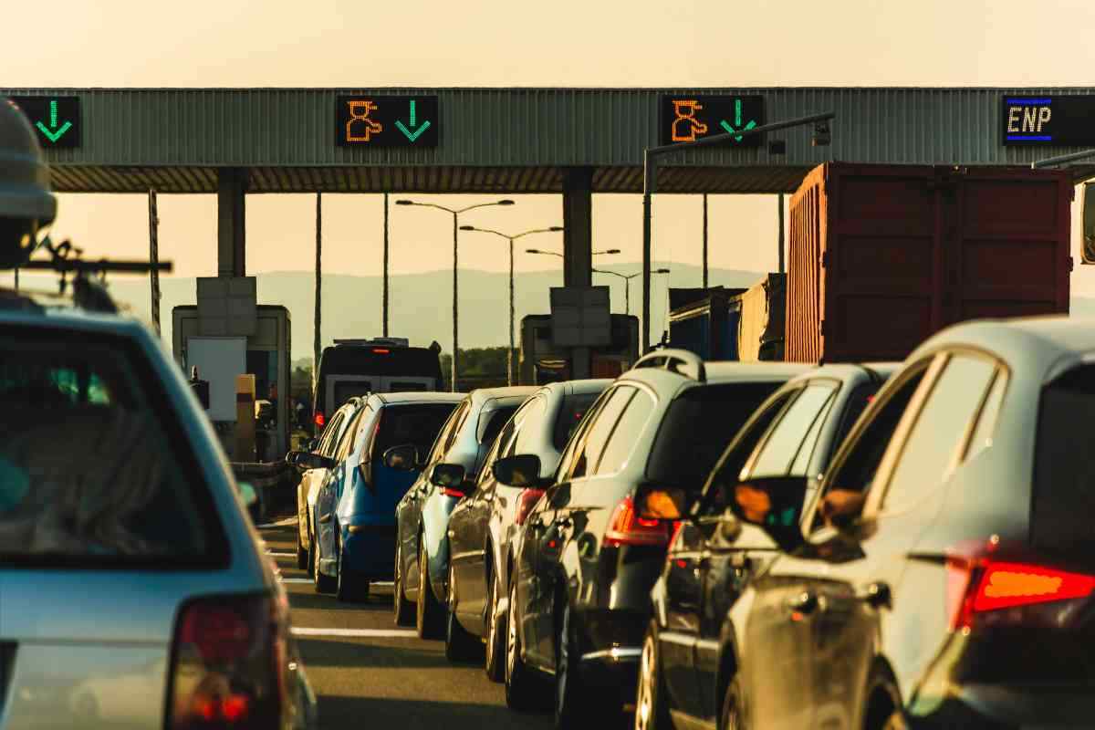 Chi ha la Legge 104 paga il casello autostradale?