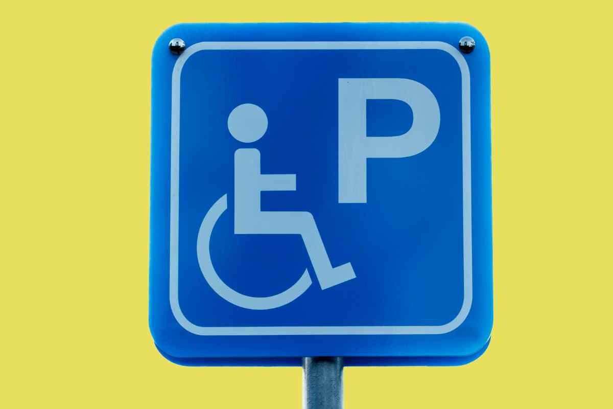 Pass disabili, si può mettere in un'auto diversa?